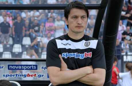 Προπονητής και τη νέα σεζόν ο Ίβιτς
