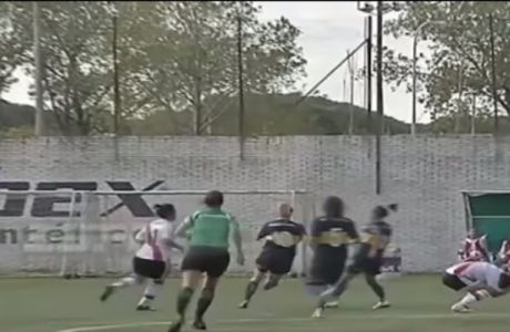 Ξύλο στο γυναικείο ποδόσφαιρο μεταξύ Μπόκα και Ρίβερ 