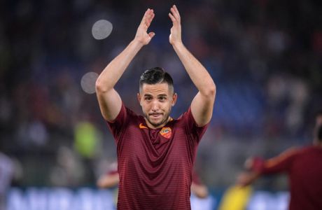 ROME, ITALY - MAY 14:  Konstantinos Manolas of AS Roma greets his fans at the end of Serie A match between AS Roma and Juventus FC at Stadio Olimpico on May 14, 2017 in Rome, Italy.  (Photo by Luciano Rossi/AS Roma via Getty Images)