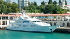 Το νέο super yacht του Αμπράμοβιτς είναι όσο το παλάτι του Μπάκιγχαμ