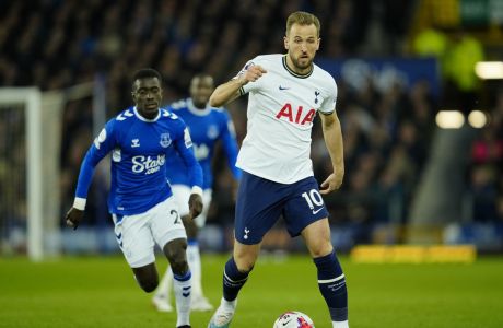 Tottenham's Harry Kane is in action during the English Premier League soccer match between Everton and Tottenham Hotspur at the Goodison Park stadium in Liverpool, England, Monday, April 3, 2023. (AP Photo/Jon Super)