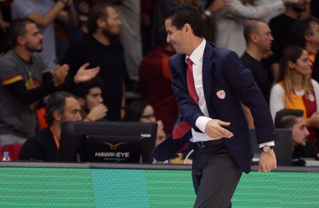Απασφάλισε ο Σφαιρόπουλος: "Σε όποιον αρέσει το μπάσκετ που παίζουμε"