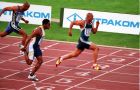 Η στιγμή του τερματισμού στην κούρσα των 100μ. στα Τσικλητήρεια 1999 που διεξήχθησαν στο Ολυμπιακό Στάδιο της Αθήνας