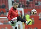 Manchester United's Bastian Schweinsteiger warms up on the pitch ahead of the English FA Cup Third Round match between Manchester United and Reading at Old Trafford in Manchester, England, Saturday, Jan. 7, 2017. (AP Photo/Rui Vieira)