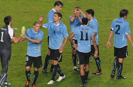 Προκρίθηκε η Ουρουγουάη. Στους "8" με την Αργεντινή