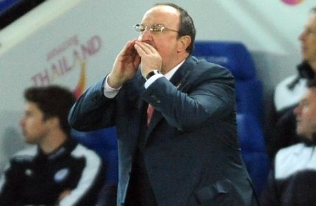 Newcastle manager Rafael Benitez reacts during the English Premier League soccer match between Leicester City and Newcastle United at the King Power Stadium in Leicester, England, Monday, March 14, 2016. (AP Photo/Rui Vieira)