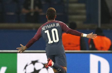 PSG's Neymar celebrates after scoring his side's second goal during a Champions League Group B soccer match between Paris Saint-Germain and Anderlecht at the Parc des Princes stadium in Paris, France, Tuesday, Oct. 31, 2017. (AP Photo/Christophe Ena)