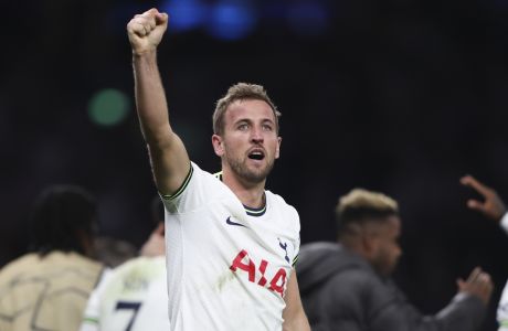 Tottenham's Harry Kane gestures during the Champions League group D soccer match between Tottenham Hotspur and Sporting CP at Tottenham Hotspur Stadium in London, Wednesday, Oct. 26, 2022. (AP Photo/Ian Walton)