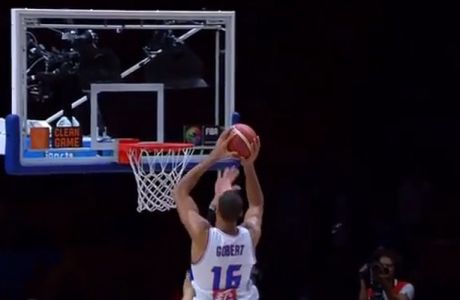 VIDEO: Το κάρφωμα του Ευρωμπάσκετ από τον Γκομπέρ