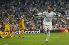 Real Madrid's Sergio Ramos celebrates scoring his side's 3rd goal during a Champions League group H soccer match between Real Madrid and Apoel Nicosia at the Santiago Bernabeu stadium in Madrid, Spain, Wednesday, Sept. 13, 2017. (AP Photo/Francisco Seco)