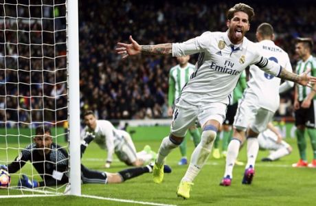 Real Madrid's Sergio Ramos celebrates after scoring his side's second goal against Real Betis during a Spanish La Liga soccer match between Real Madrid and Real Betis at the Santiago Bernabeu stadium in Madrid, Sunday, March 12, 2017. (AP Photo/Francisco Seco)