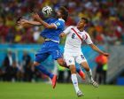 RECIFE, BRAZIL - JUNE 29:  Giorgos Samaras of Greece controls the ball against Oscar Duarte of Costa Rica during the 2014 FIFA World Cup Brazil Round of 16 match between Costa Rica and Greece at Arena Pernambuco on June 29, 2014 in Recife, Brazil.  (Photo by Ian Walton/Getty Images)