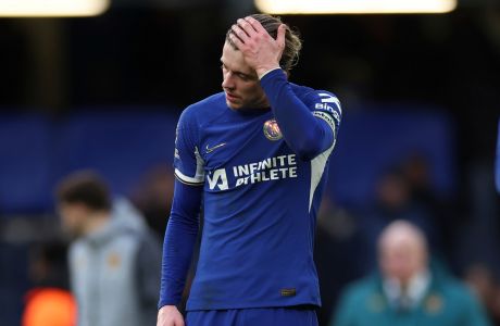 Chelsea's Conor Gallagher reacts after the end of the English Premier League soccer match between Chelsea and Wolverhampton Wanderers at Stamford Bridge stadium in London, Sunday, Feb. 4, 2024. Wolves won 4-2. (AP Photo/Ian Walton)