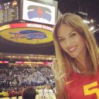 Η σύντροφος του Ρούντι "μάγεψε" στο Eurobasket