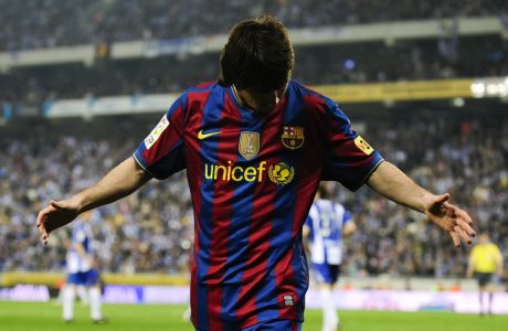 FC Barcelona's Lionel Messi from Argentina reacts after missing a chance to score against RCD Espanyol during their Spanish La Liga soccer match at Cornella-El Prat stadium in Cornella, near Barcelona, Spain, Saturday, April 17, 2010. (AP Photo/David Ramos)
