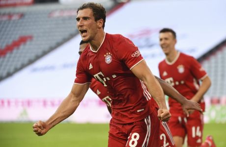 Ο Λέον Γκορέτσκα της Μπάγερν πανηγυρίζει για γκολ που σημείωσε κόντρα στην Γκλάντμπαχ για τη Bundesliga 2019-2020 στην 'Άλιαντς Αρένα', Μόναχο | Σάββατο 13 Ιουνίου 2020