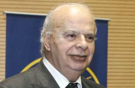 Βασιλακόπουλος: "Μάλλον ξένος ο νέος ομοσπονδιακός"