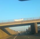 Πανό με τη λέξη "δολοφόνοι" σε αυτοκινητόδρομο του Μάντσεστερ 