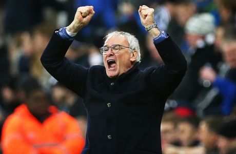 NEWCASTLE, ENGLAND - NOVEMBER 21: Leicester City's manager Claudio Ranieri his team's third goal during the Barclays Premier League match between Newcastle and Leicester City at St James Park on November 21, 2015 in Newcastle, England. (Photo by Ian MacNicol/Getty images)