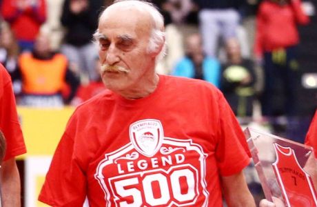 "Έφυγε" από τη ζωή ο πρώην παίκτης του Ολυμπιακού, Γιάννης Μεϊμάρης