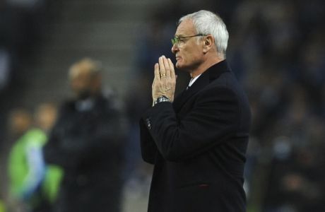 Leicester manager Claudio Ranieri gestures during a Champions League group G soccer match between FC Porto and Leicester City at the Dragao stadium in Porto, Portugal, Wednesday, Dec. 7, 2016. (AP Photo/Paulo Duarte)