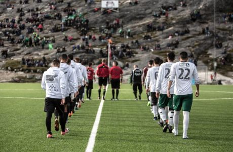 Ποδόσφαιρο στη Γροιλανδία: Το πρωτάθλημα της μιας εβδομάδας