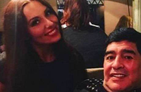 Ρωσίδα ρεπόρτερ κατηγορεί τον Μαραντόνα για σεξουαλική επίθεση!