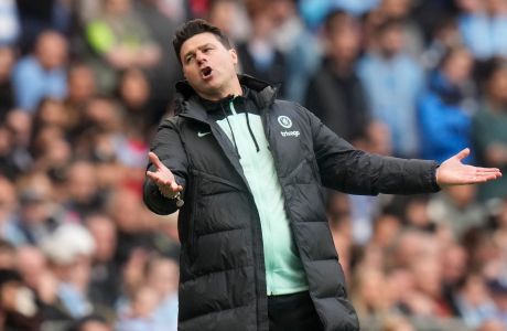 Chelsea's head coach Mauricio Pochettino reacts during the English FA Cup semifinal soccer match between Manchester City and Chelsea at Wembley stadium in London, Saturday, April 20, 2024. (AP Photo/Alastair Grant)