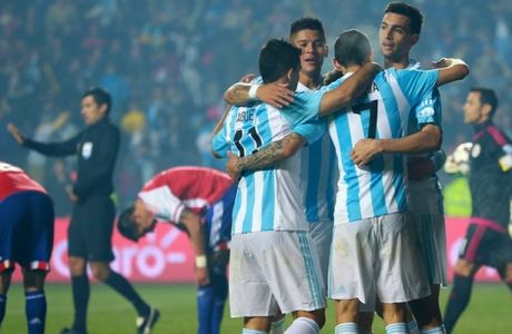 Στον τελικό με "εξάρα" η Αργεντινή