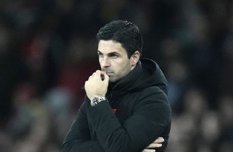 Arsenal's manager Mikel Arteta during the English League Cup third round soccer match between Arsenal and Brighton and Hove Albion at the Emirates stadium in London, Wednesday, Nov. 9, 2022. (AP Photo/Kirsty Wigglesworth)
