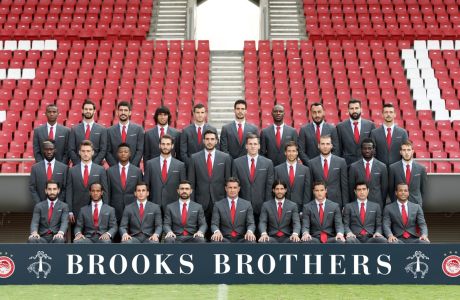 Για 3η χρονιά η "Brooks Brothers" ντύνει τον Ολυμπιακό