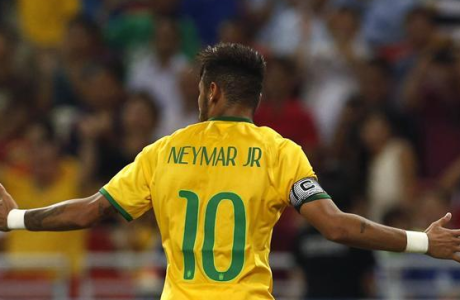 Τέσσερα γκολ ο Νεϊμάρ στη νίκη της Βραζιλίας (VIDEOS)