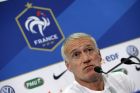 France's head coach Didier Deschamps addresses the media during a press conference held at the Allianz Riviera stadium in Nice, southern France, Thursday, May 31, 2018, on the eve of the friendly soccer match between France and Italy, Thursday, May 31, 2018. (Photo/Claude Paris)