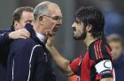 AC Milan's Gennaro Gattuso (R) argues with Tottenham Hotspur's first team coach Joe Jordan (C) next to manager Harry Redknapp during the Champions League soccer match at the San Siro stadium in Milan February 15, 2011. REUTERS/Stefano Rellandini  (ITALY - Tags: SPORT SOCCER IMAGES OF THE DAY)
