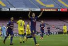 Barcelona's Sergio Busquets is celebrates his goal during the Spanish La Liga soccer match between Barcelona and Las Palmas at the Camp Nou stadium in Barcelona, Spain, Sunday, Oct. 1, 2017. Barcelona's Spanish league game against Las Palmas is played without fans amid the controversial referendum on Catalonia's independence. (AP Photo/Manu Fernandez)