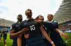 PORTO ALEGRE, BRAZIL - JUNE 15: Karim Benzema of France (2nd L) celebrates with teammates after scoring his team's first goal on a penalty kick during the 2014 FIFA World Cup Brazil Group E match between France and Honduras at Estadio Beira-Rio on June 15, 2014 in Porto Alegre, Brazil.  (Photo by Ian Walton/Getty Images)