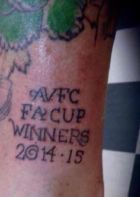 "Χτύπησε" tattoo με το Κύπελλο που... δεν πήρε η ομάδα του!