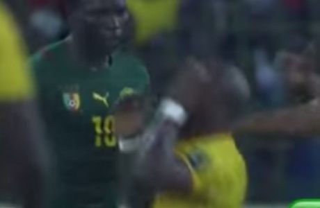 Το "θέατρο" της χρονιάς στο Κύπελλο Εθνών Αφρικής! (VIDEO)