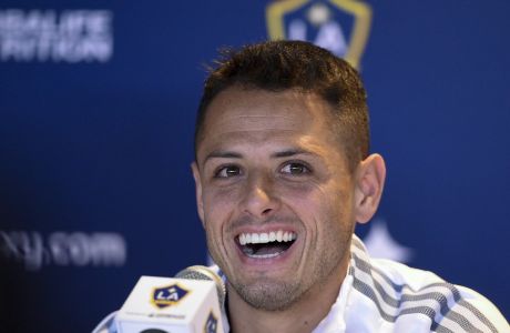 Los Angeles Galaxy's Javier "Chicharito" Hernández speaks during a press conference in Carson, Calif., Thursday, Jan. 23, 2020. (AP Photo/Kelvin Kuo)