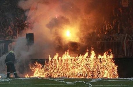 Κάηκε κυριολεκτικά το γήπεδο στη Βουλγαρία (PHOTOS+VIDEO)