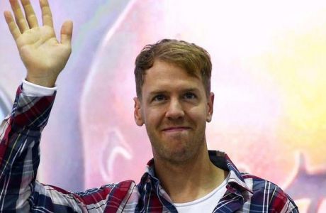 Το "αντίο" του Vettel στη Red Bull (PHOTOS)