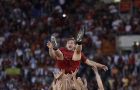 Roma's Francesco Totti is tossed in the air by his teammates after an Italian Serie A soccer match between Roma and Genoa at the Olympic stadium in Rome, Sunday, May 28, 2017. Francesco Totti played his final match with Roma against Genoa after a 25-season career with his hometown club. (AP Photo/Alessandra Tarantino)