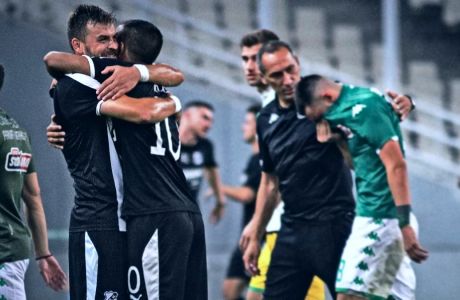 Οι παίκτες του ΟΦΗ πανηγυρίζουν τη νίκη 3-1 επί του Παναθηναϊκού για τη Super League 2019-2020 στο Ολυμπιακό Στάδιο, Σάββατο 31 Αυγούστου 2019 