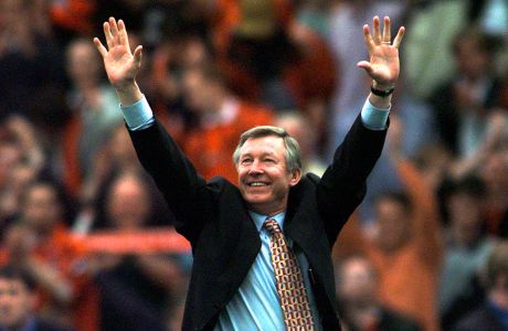 ADVANCE FOR WEEKEND EDITIONS, NOV. 5-6 - FILE - In this May 16, 1999, file photo, Manchester United's manager Alex Ferguson gestures to the crowd after his soccer team beat Tottenham Hotspur 2-1 to win the English Premiership title at Old Trafford in Manchester, England. Ferguson reaches 25 years in charge of Manchester United on Sunday, with the irascible Scot embarking upon his second quarter century boasting the same vigor with which he began the first.  (AP Photo/Adam Butler, File)