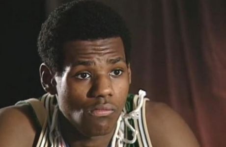 Όταν ο 16χρονος Λεμπρόν ονειρευόταν το NBA