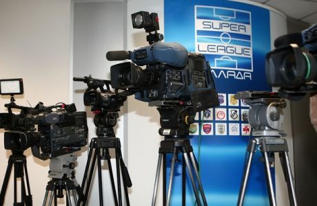 Συμφωνία Super League-NOVA, χωρίς Παναθηναϊκό και ΠΑΟΚ η κεντρική διαχείριση