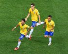 SAO PAULO, BRAZIL - JUNE 12:  Neymar of Brazil (L) celebrates scoring a first half goal with Oscar and Dani Alves during the 2014 FIFA World Cup Brazil Group A match between Brazil and Croatia at Arena de Sao Paulo on June 12, 2014 in Sao Paulo, Brazil.  (Photo by Kevin C. Cox/Getty Images)