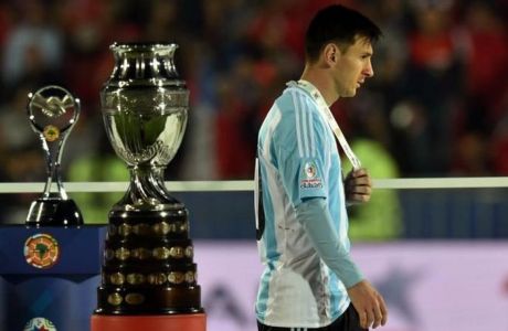Για σαμποτάζ στον Μέσι μιλά Αργεντινός προπονητής 
