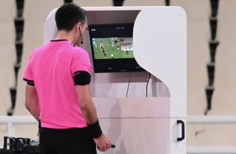 Η FIFA δοκιμάζει την ημιαυτόματη τεχνολογία οφσάιντ με σύστημα ανίχνευσης άκρων