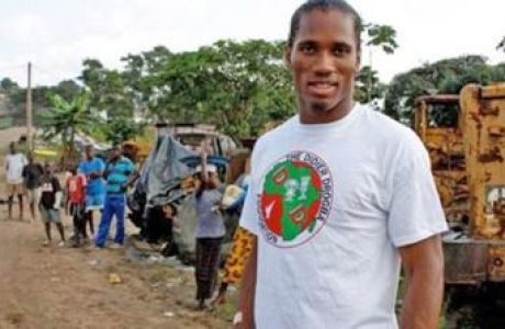 Αφρική ώρα μηδέν: Το ποδοσφαιρικό trafficking στην Ακτή Ελεφαντοστού (vids)